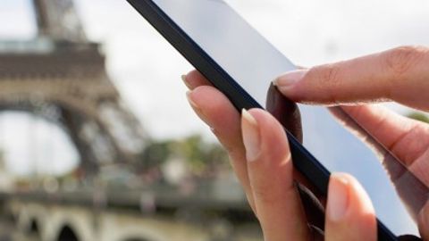 Google kompaniyasi sayohatchilar uchun Google Trips dasturini chiqardi