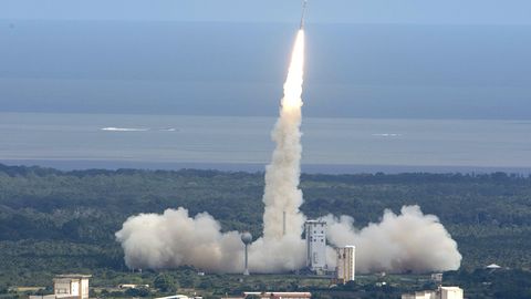 Vega raketasi orbitaga Yerni kuzatish uchun 5 ta sun’iy yo‘ldoshni olib chiqdi