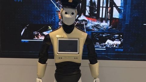 Birinchi politsiyachi robotlar 2017-yilda Dubay ko‘chalarida ish boshlaydi