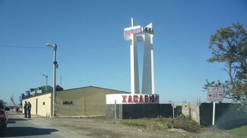 Доғистонда собиқ судья қуролдан ўқ узиб, уч кишини яралади