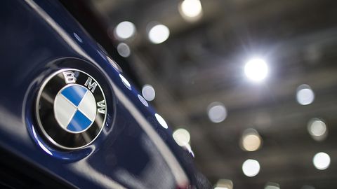 BMW Rossiyada sotilgan 33 mingdan ortiq avtomobilni ta’mirtalab deb tan oldi