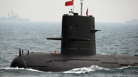 Xitoyning ilk atom suv osti kemasi foydalanishdan chiqarildi