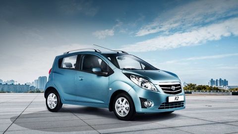 Ravon yil boshidan beri Rossiyada 725 dona avtomobil sotdi