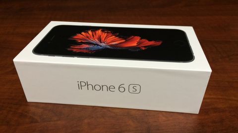 Sankt-Peterburgda xaridor iPhone 6S’ni ushlab ko‘rishni so‘radi va uni sovun bilan almashtirib qo‘ydi