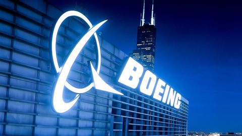 Boeing vertikal holatda havoga ko‘tariladigan yo‘lovchi samolyotni patentlashtirdi