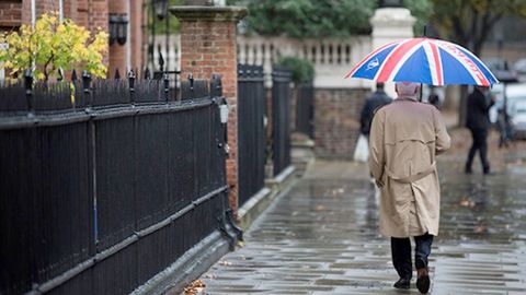 Буюк Британия инвесторларни жалб этувчи мамлакатлар бешлигидан чиқиб кетди
