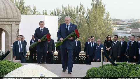 Александр Лукашенко Самарқандга ташриф буюрди