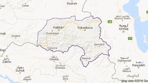 OAV: Turkiya politsiyasi xatolik tufayli olomonni o‘qqa tutdi