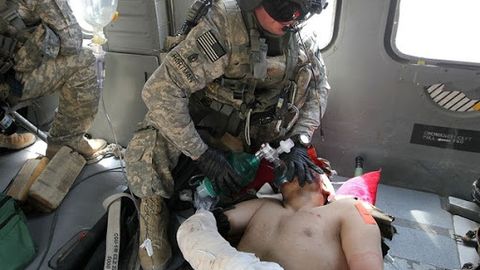 АҚШнинг икки фуқароси Кобул яқинидаги ҳарбий базада ҳалок бўлди