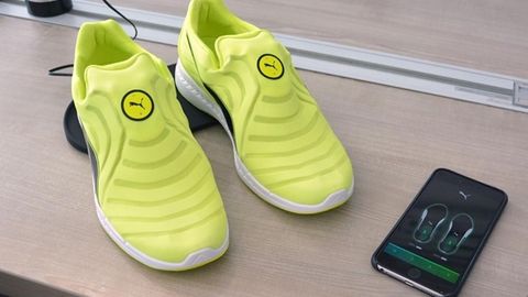 Nike ortidan Puma ham bog‘ichi o‘z-o‘zidan bog‘lanadigan krossovkalar ishlab chiqarishni rejalashtirmoqda