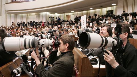 Россиялик журналистлар самолёт носозлиги туфайли Путин иштирокидаги APEC тадбирларининг ярмини ўтказиб юборади