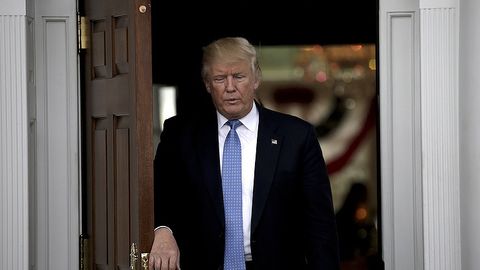 АҚШ Махфий хизмати Facebook‘да Трампни ўлдириш ҳақида пост қолдирган эркак билан суҳбатлашди