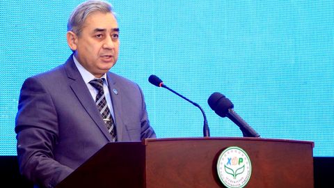 Hotamjon Ketmonov Xorazmdagi uchrashuvda ijtimoiy sohaning tijoratlashuvini cheklashga chaqirdi