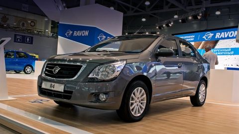 Rustam Azimovning virtual qabulxonasi, seriyali ishlab chiqariladigan Ravon R4, Zlatan Ibrahimovichning haykali va kunning boshqa qiziqarli yangiliklari