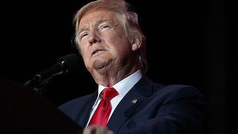 Трамп ўз президентлиги чоғида Twitter’дан фаоллик билан фойдаланишда давом этади