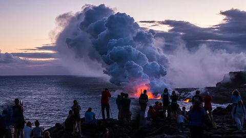 Okean va lava: Gavayidagi Kilauea vulqoni qanday otiladi?