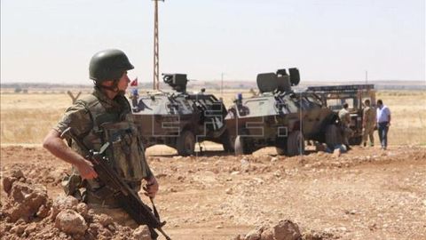 Туркия расмийлари Сурия шимолида бедарак йўқолган икки аскар ҳалок бўлганини тасдиқлади