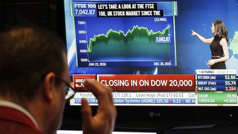 Dow Jones indeksi tarixda ilk bor 20 ming punktdan oshdi