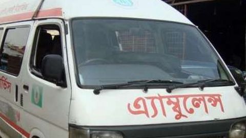 Bangladeshda poyezdning mikroavtobus bilan to‘qnashuvi oqibatida 5 kishi halok bo‘ldi