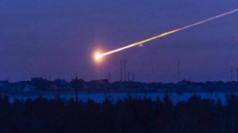 Rossiyaning Arxangelsk viloyati osmonida meteorit portladi (video)