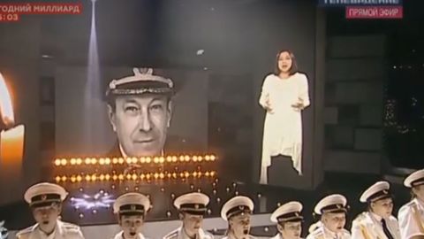 Sevara Nazarxon Qora dengizga qulagan Tu-154 yo‘lovchilari xotirasi uchun qo‘shiq kuyladi (video)