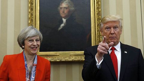 Дональд Трамп: Россияга қарши санкцияларни бекор қилиш ҳақида гапиришга эрта