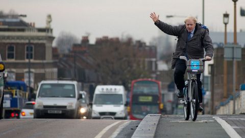 Londonda havoni ifloslantirayotgan avtotirbandliklarga velosipedchilar aybdor qilib ko‘rsatildi