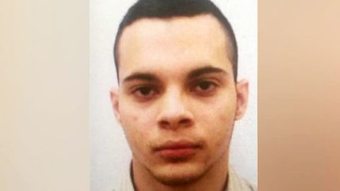 Форт-Лодердейл аэропортидаги отишмада гумон қилинган Эстебан Сантьягога нисбатан айблов эълон қилинди