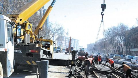 Samarqandda tramvay harakatini yo‘lga qo‘yish uchun 34 kilometrlik mis kabel o‘tkazilmoqda