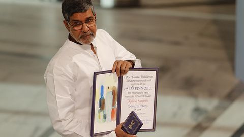 Hindistonda o‘g‘rilar Nobel laureatining uyini o‘marib, mukofot sertifikatini olib ketdi