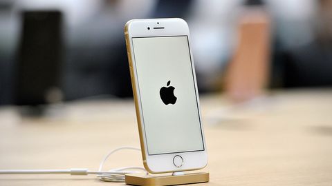 ОАВ: Apple июнь ойидан Ҳиндистонда iPhone ишлаб чиқаришни йўлга қўяди