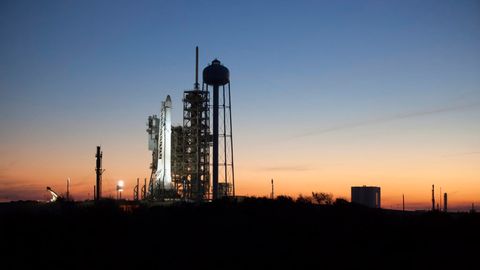 SpaceX superbakteriyani XKS bortiga olib chiqadi. Parvoz starti Toshkent vaqti bilan 20:01 ga belgilangan