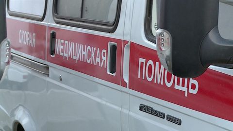 Камчаткада автобус очиқ эшикдан тушиб кетган аёлни 1,5 километрга судраб кетди