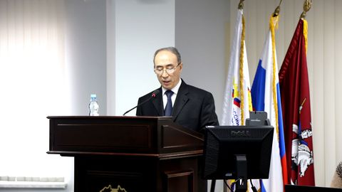 Шавкат Мирзиёев Россия иқтисодиёт университети ректорини «Дўстлик» ордени билан тақдирлади