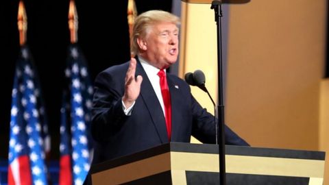 Демократлар Трампнинг Конгрессдаги нутқига мексикаликлар ва мусулмонларни таклиф қилади