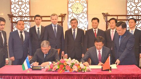 Ўзбекистон Бош прокурори бошчилигидаги делегация Хитойда ўзаро ҳамкорликни мустаҳкамлаш масалаларини муҳокама қилди