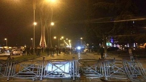 Gruziya bosh vaziri Batumidagi tartibsizliklarda “qo‘poruvchilik kuchlari”ni aybladi