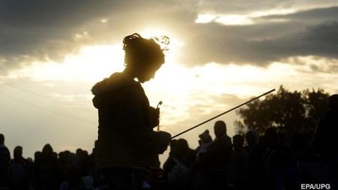 БМТ Трампнинг иммиграция тўғрисидаги янги фармонини танқид қилди