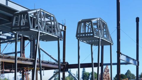 Disneyland’da “Yulduzlar jangi” imperiyasining yuruvchi mashinalari qurila boshlandi