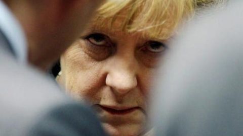 Angela Merkel Yevroittifoq qator xatolarga yo‘l qo‘yganini tan oldi