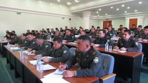 Senatorlar Xorazm, Qashqadaryo va Jizzax viloyatlari ta’lim muassasalarida chaqiruvga qadar boshlang‘ich tayyorlash saviyasini qoniqarsiz deb topdi