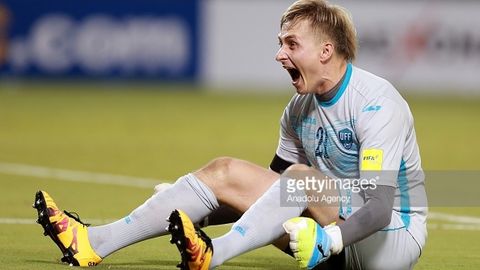 Aleksandr Lobanov hatto qatarlik murabbiy ham uni haqorat qilgani haqida aytib berdi