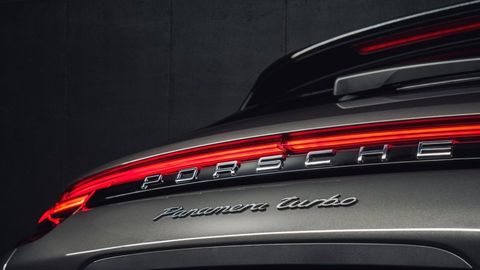 Porsche ўз ходимларига 9 минг евродан мукофот беради