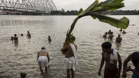 Hindiston sudi Gang daryosini tirik mavjudot deb topdi