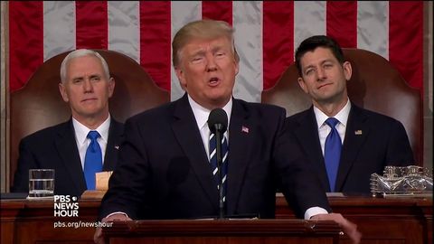 Трамп АҚШ инфратузилмасини қайта тиклаш учун конгрессдан 1 трлн доллар сўради