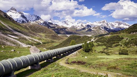 Трамп маъмурияти Keystone нефть қувури қурилишини маъқуллади