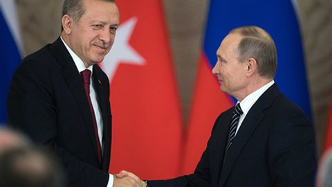 Putin Erdo‘g‘on bilan Turkiyaga C-400 tizimlarini yetkazib berishni muhokama qildi