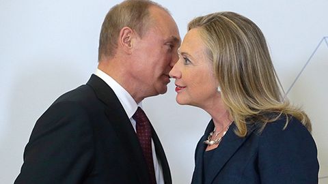 Трамп Ҳиллари Клинтоннинг Россия билан алоқаларини текширишга чақирди