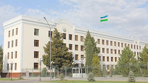Ботир Жабборов Нарпай тумани ҳокими этиб тайинланди