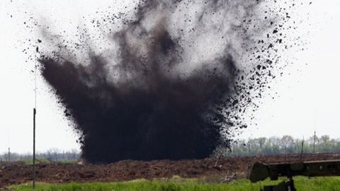 Волгоградда ўзбекистонлик йигит уруш давридаги бомбага дуч келиб, портлаб кетди